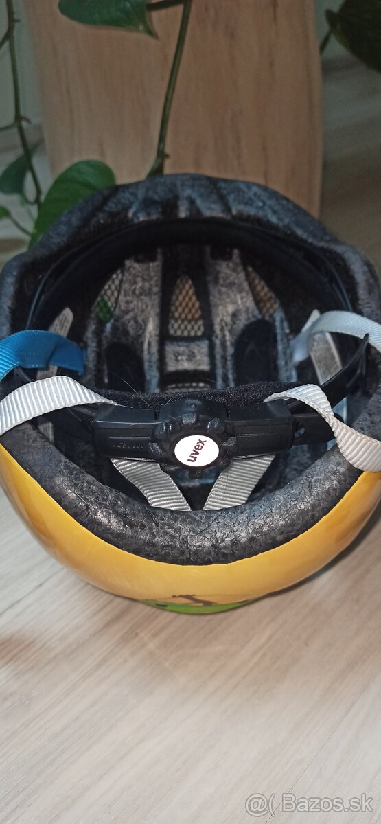 Cyklistická helma Uvex detská - 7