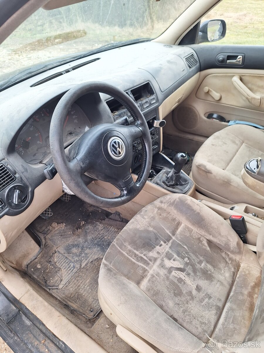 Rozpredám golf 4 1.6 55kw - 7