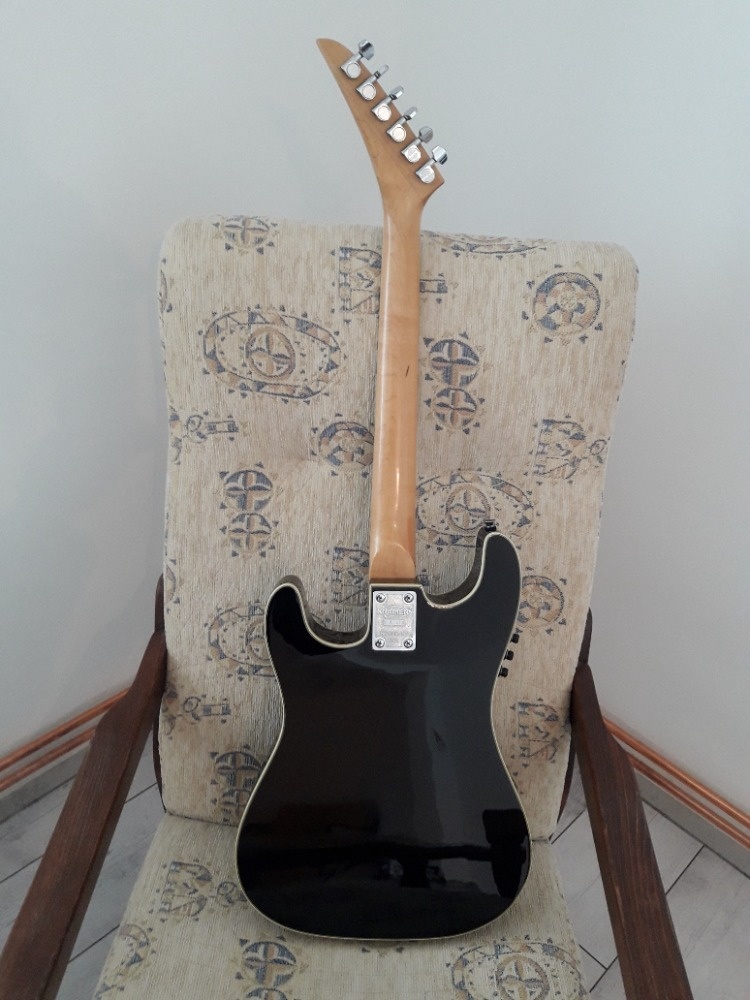 Elektro akustická kytara Kramer Ferrington 1985/86 - 7