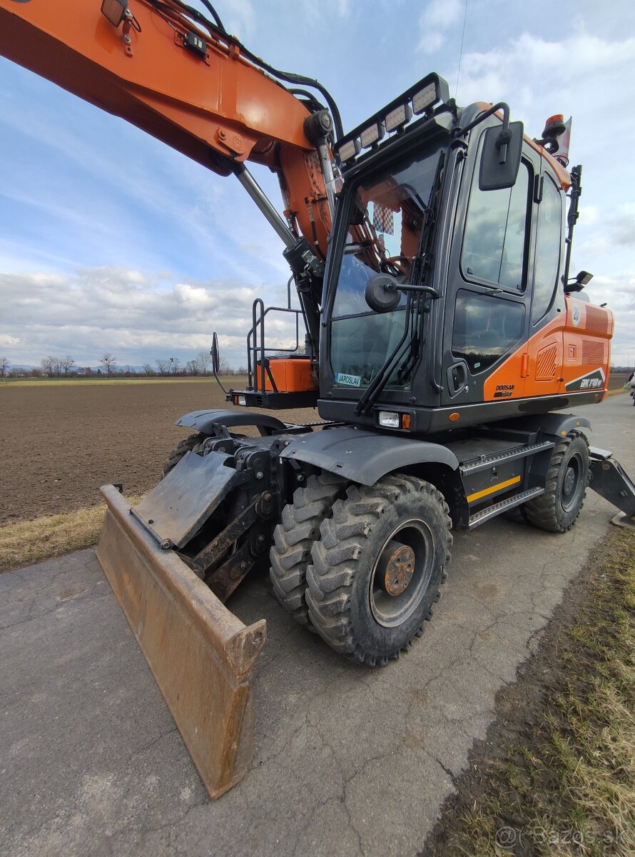 DOOSAN DX170W-7 kolový bager/rypadlo - 7