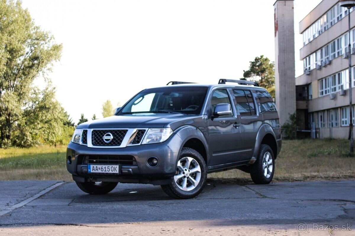 Nissan Pathfinder 2.5 140kw LE A/T - 7