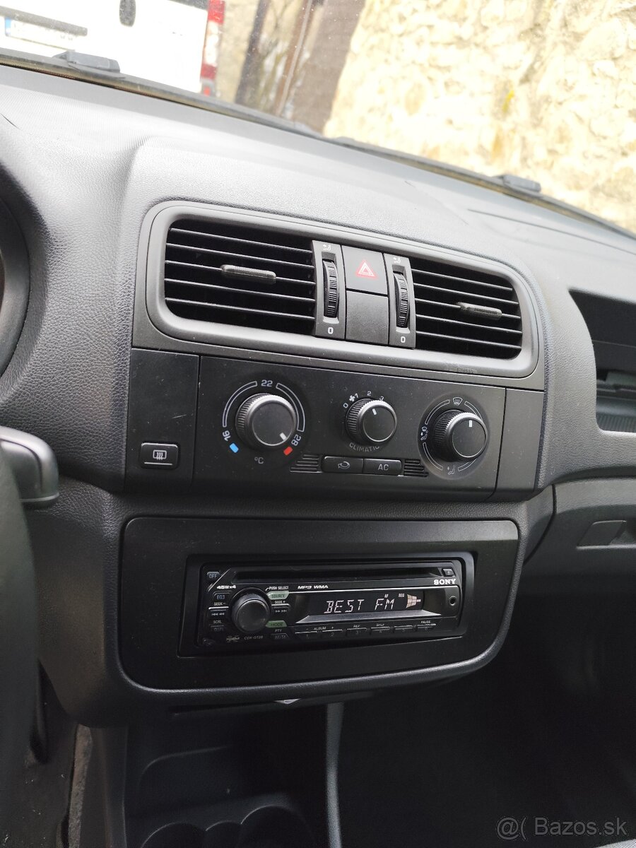 Škoda Fabia 2, 1,2HTP, 2009,klima - 7