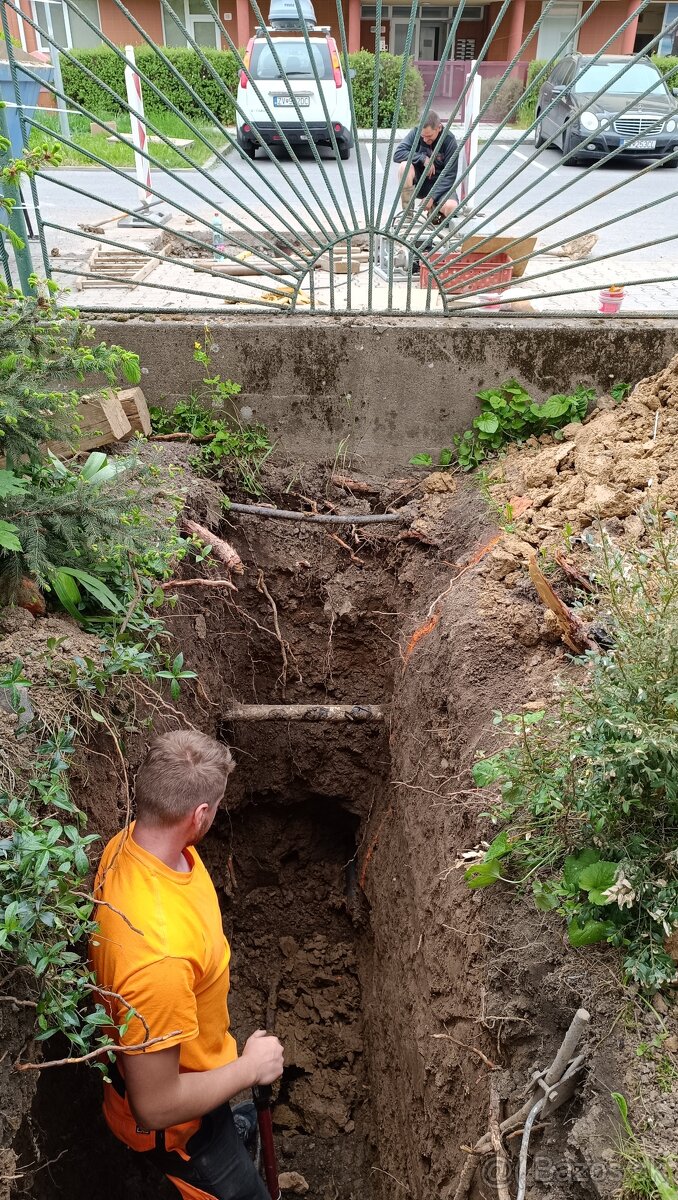 Pretláčanie pod cestou Degom - 7