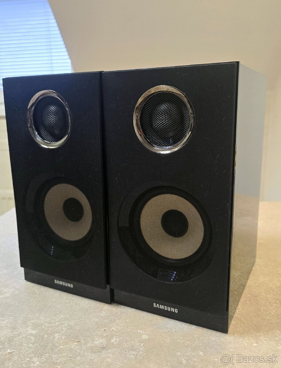 Predám DVD mikrosystém Samsung MM-DG35. - 7