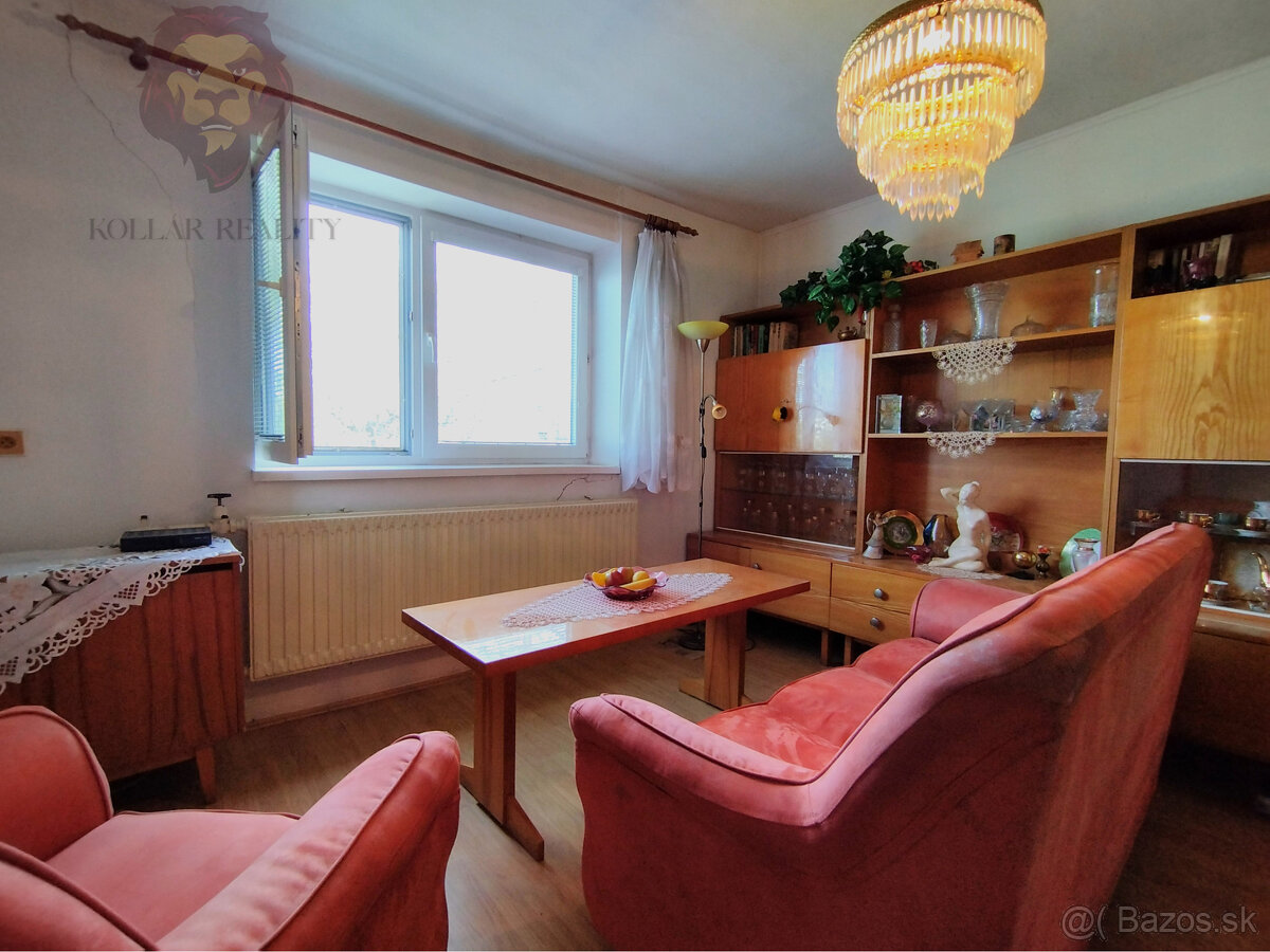 NA PREDAJ - Rodinný dom so záhradou v Sasinkove - 7