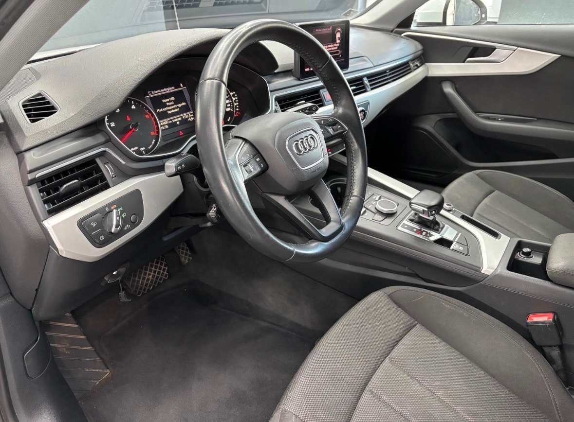 Audi A4 Avant 2.0 TDI Design S tronic - 7