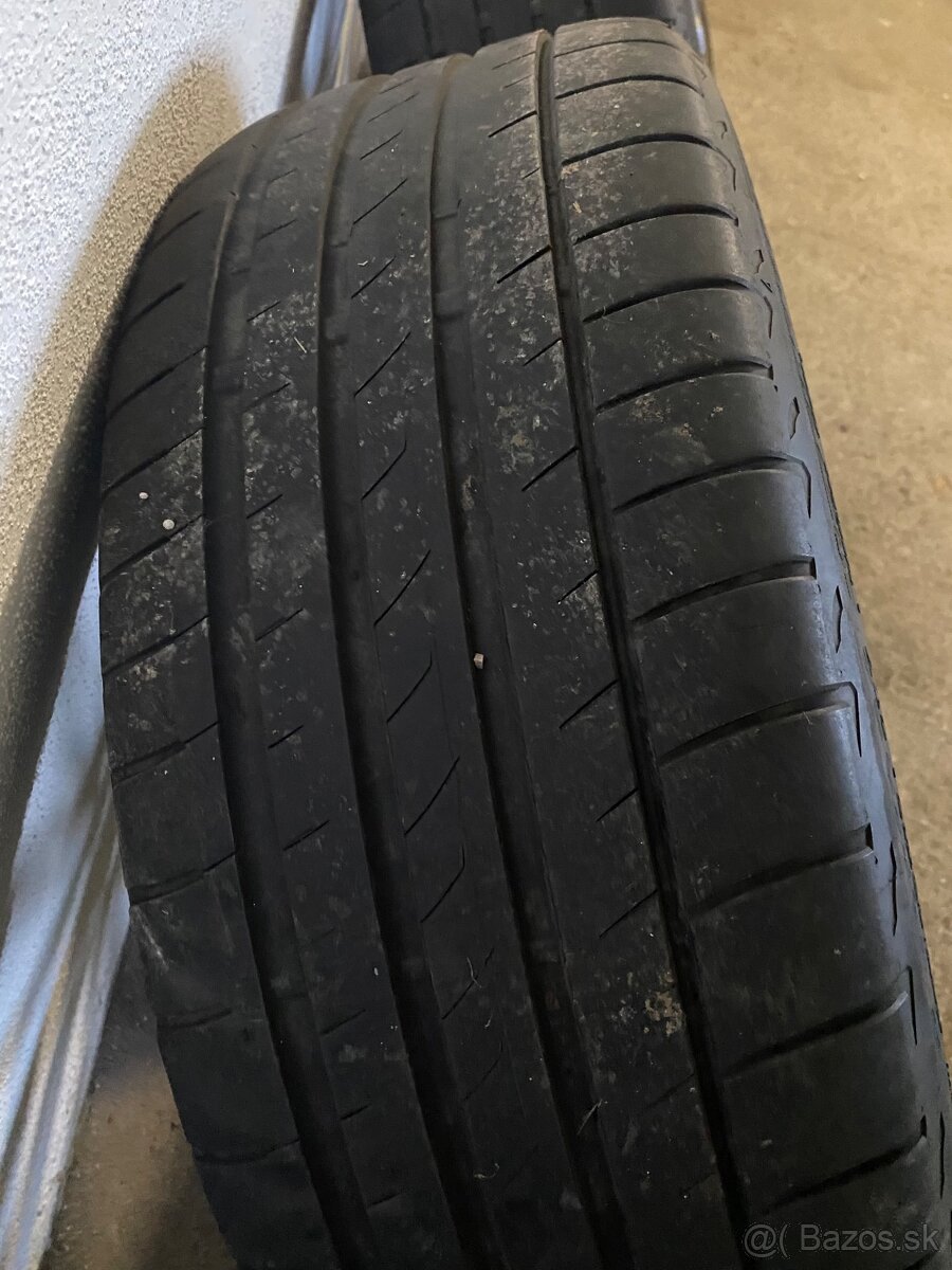 Originál Škoda kola R19 - 7