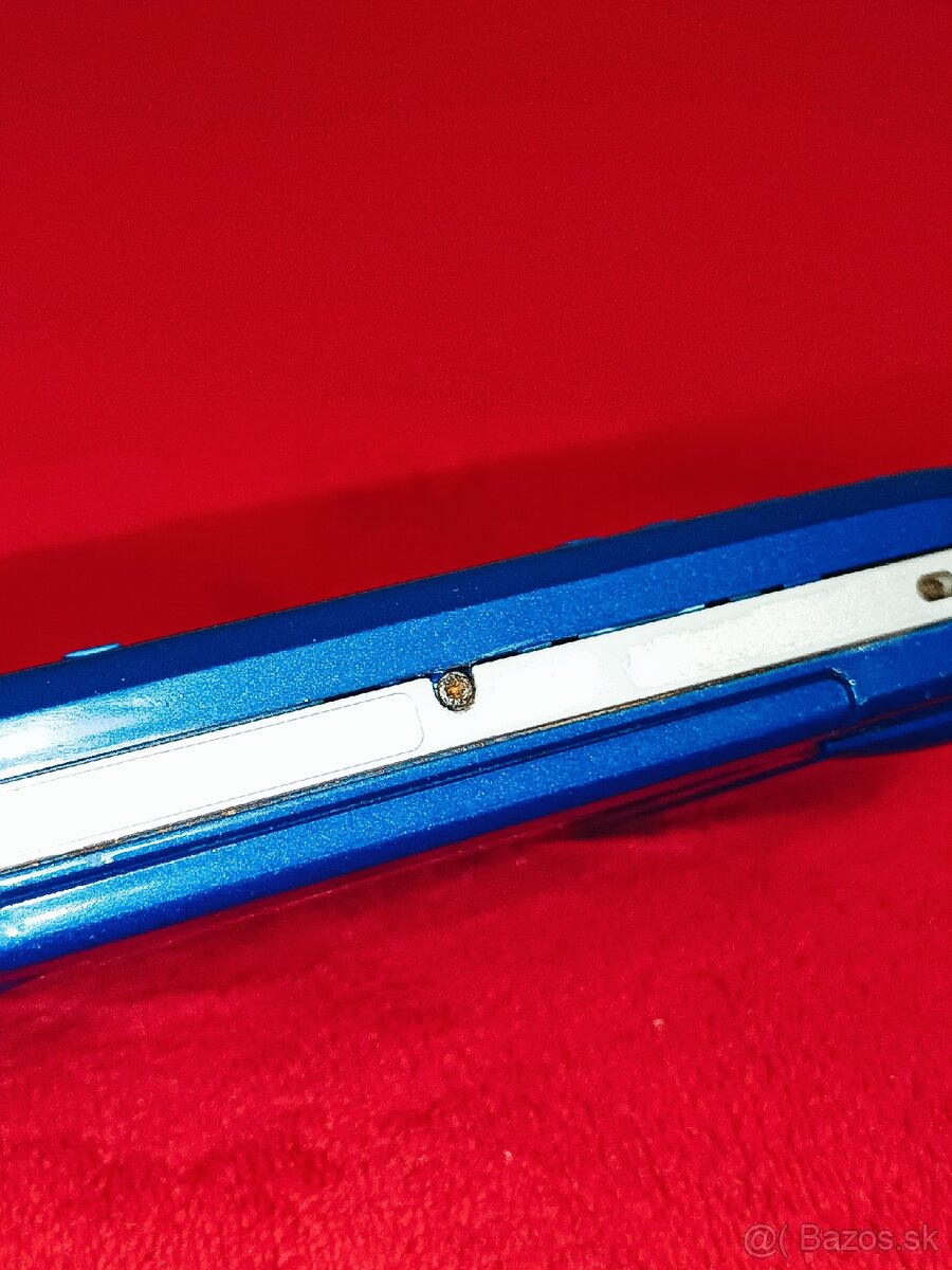 PSP 1000 Metallic Blue a Motorstorm Artic Edge - 7