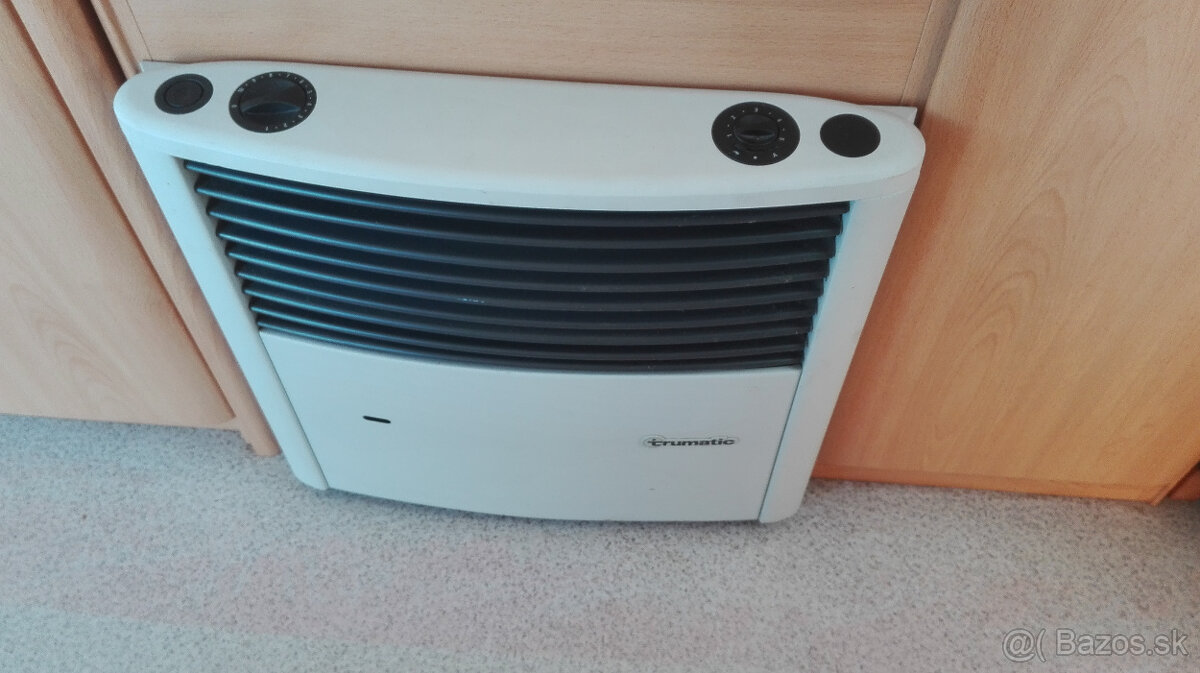 Karavan Knaus Sudwind 550+palandy - 7