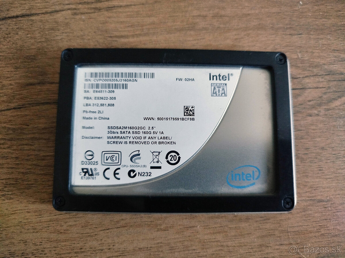 2.5" SSD disky - 7