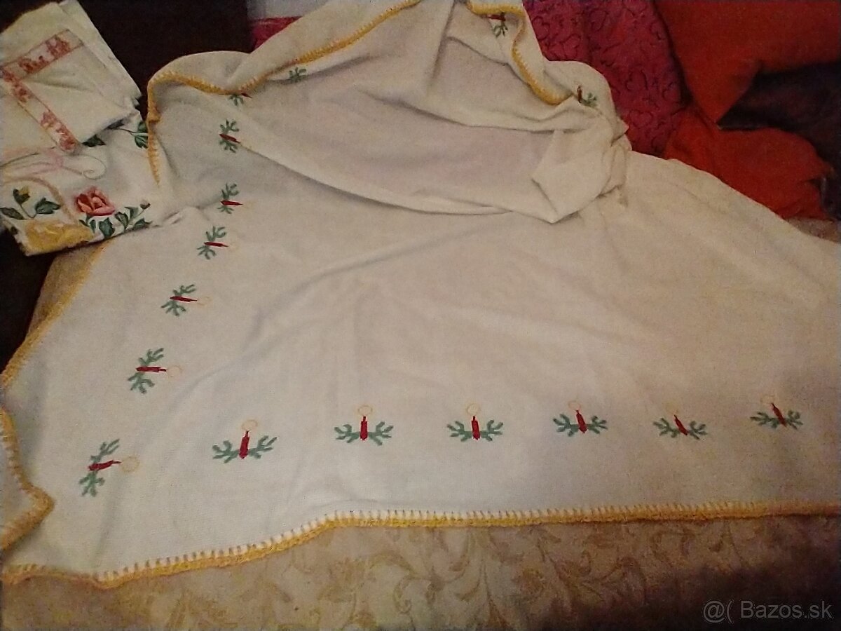 Retro vyšívané obrusy 2 - 7