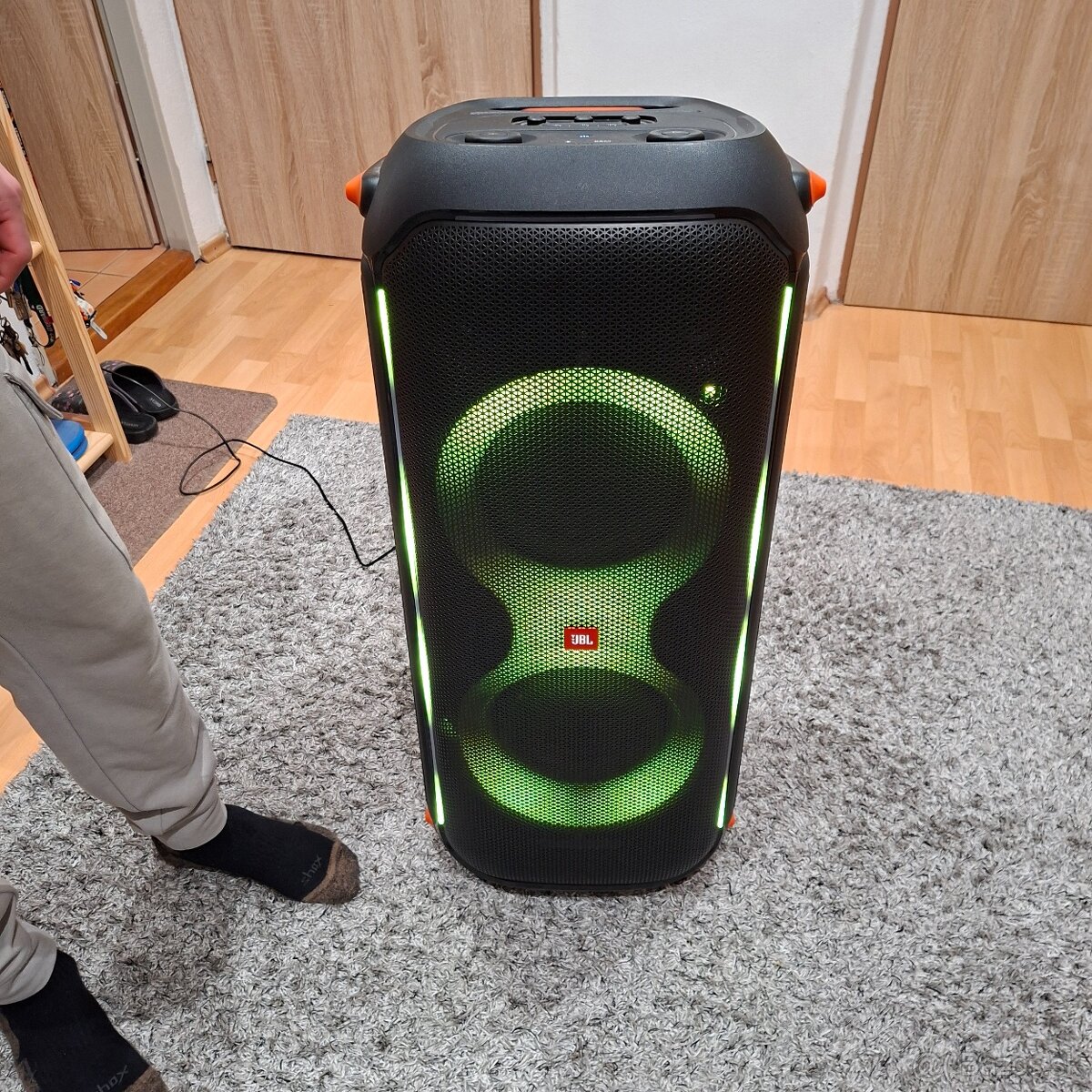 Predám JBL PARTY BOX 710 - 7