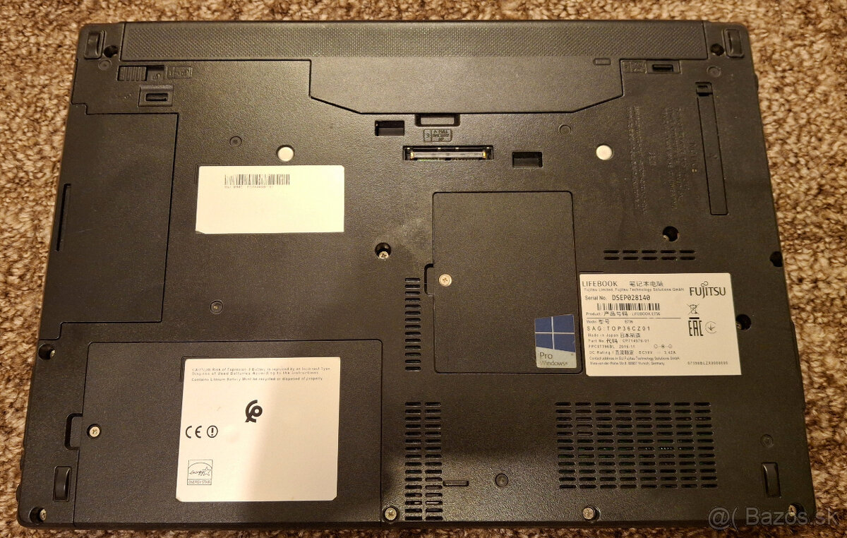 Fujitsu LifeBook E736 + taska a mys - 7