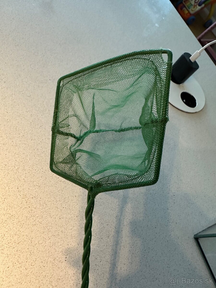 Komplet akvarium na chov rybicky v malom - 7