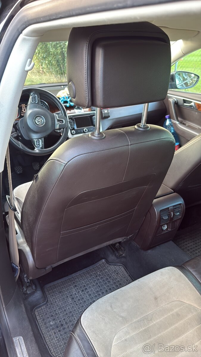 Volkswagen Passat B7 - 7