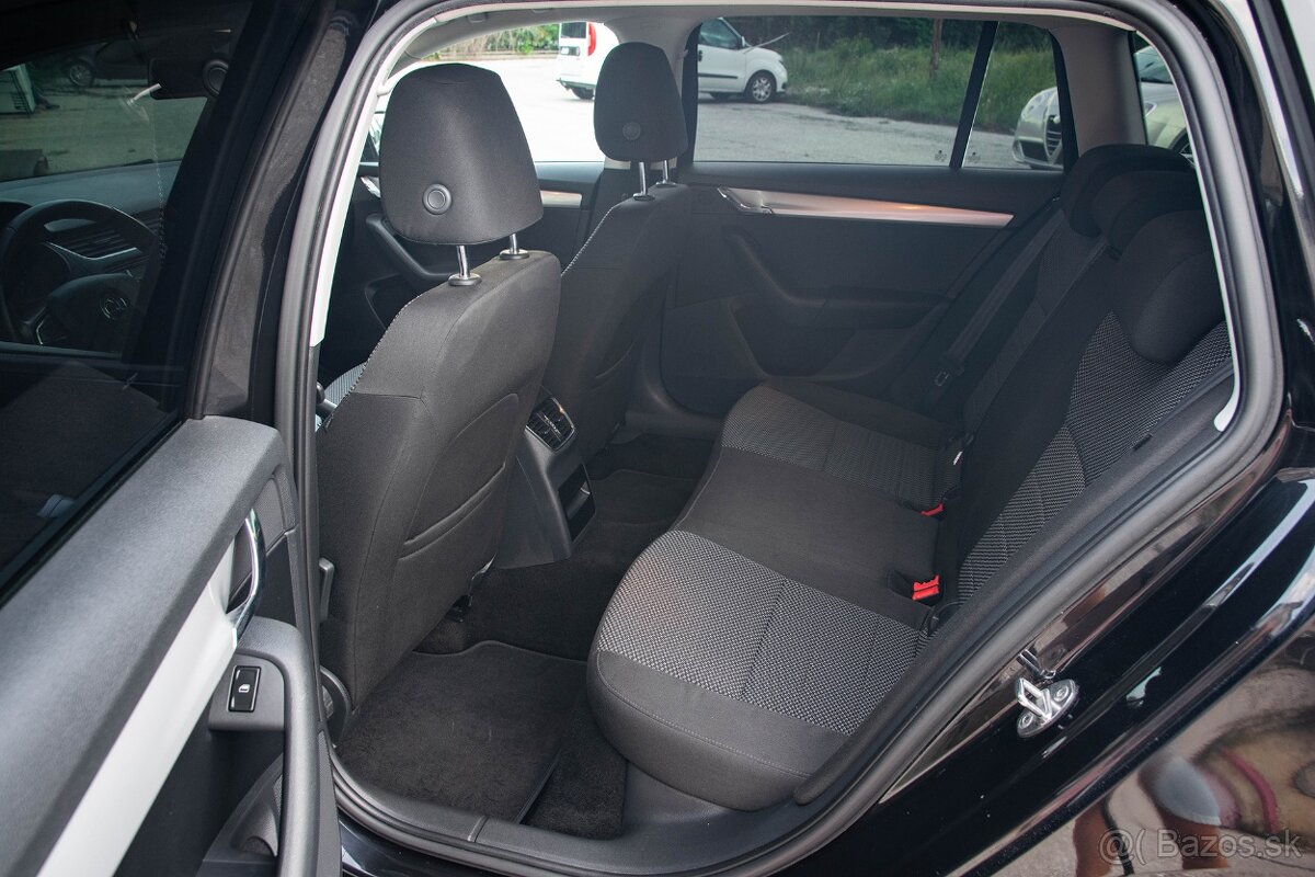 2013 Škoda Octavia Combi 2.0 TDI DSG | výhrevy Lane Assist - 7