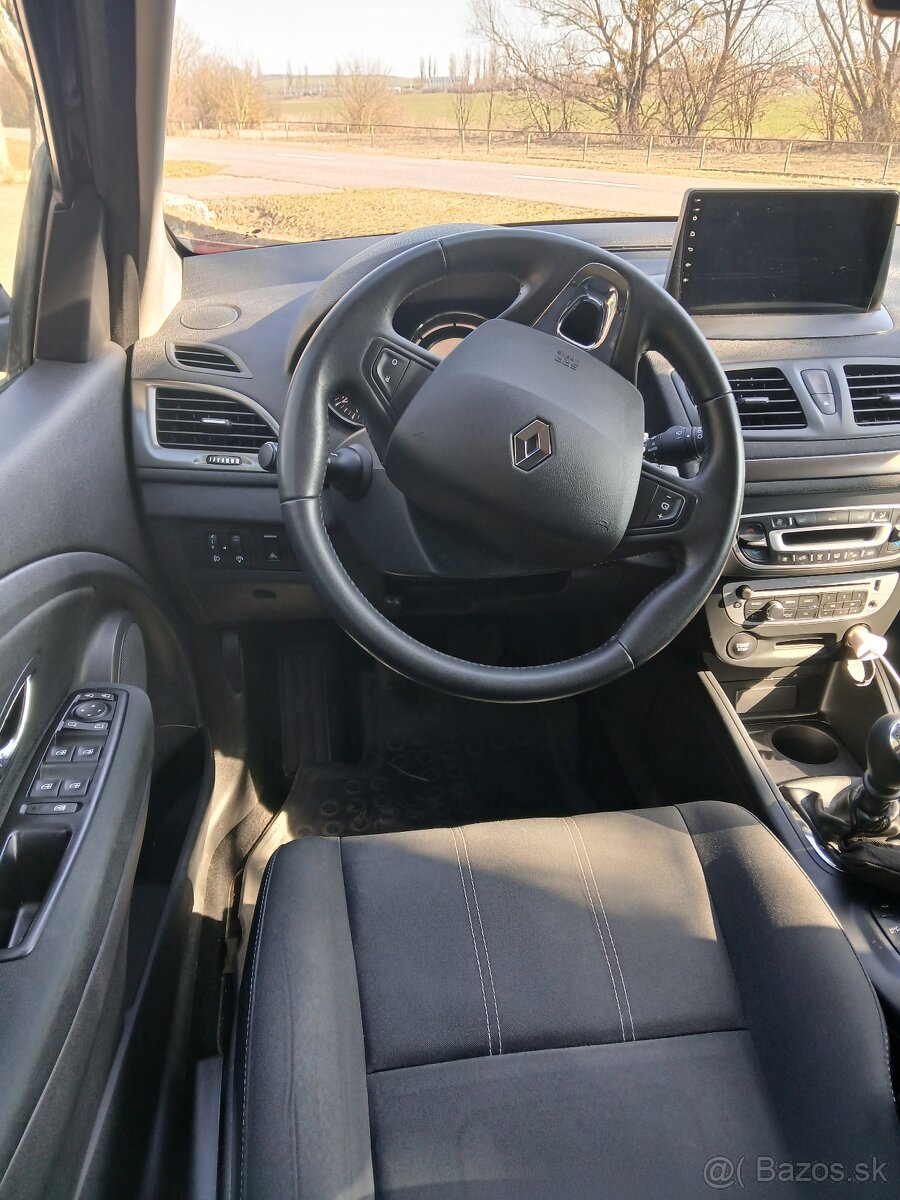 Predam renault megane sport..r.v.2015 - 7