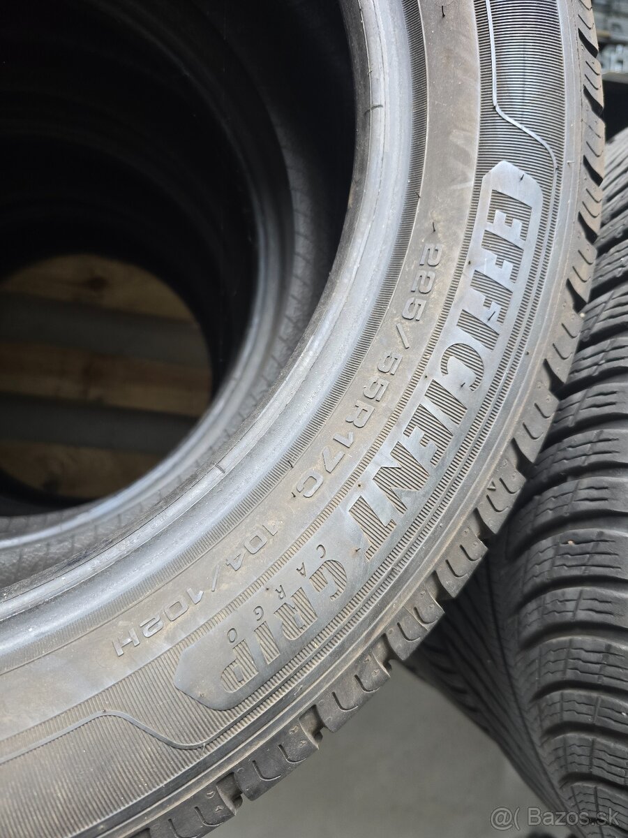 Letné pneu Goodyear Efficient grip cargo 225/55 R17C - 7