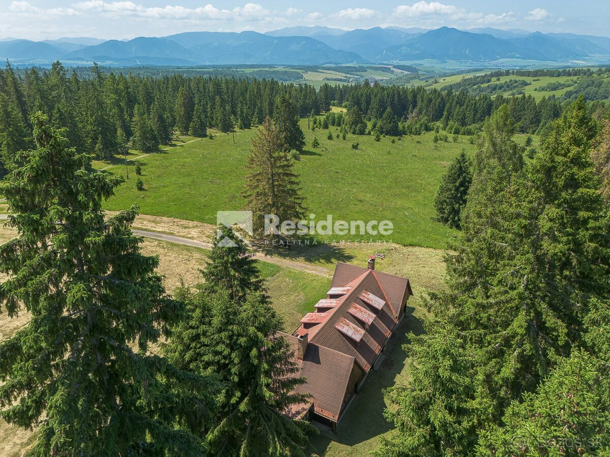 Chata zasadená do liptovskej prírody - 7