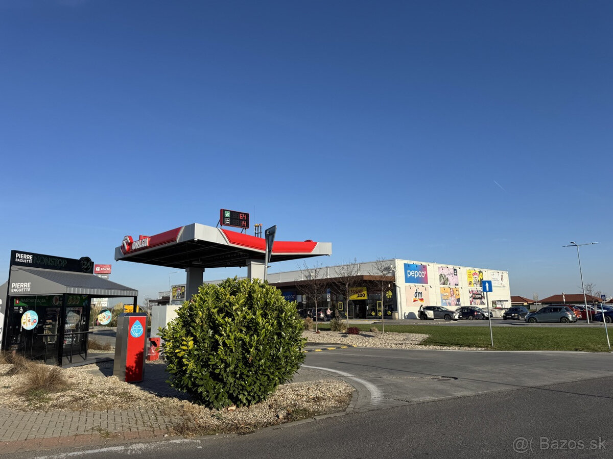 10 árový pozemok pri obchodnom centre v Moste pri BA - 7