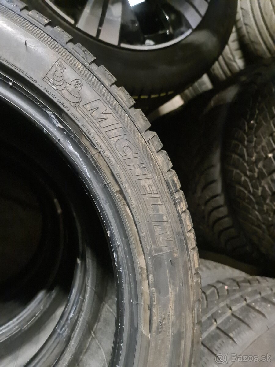 245/45 R18 MICHELIN ZIMNE PNEU - 7