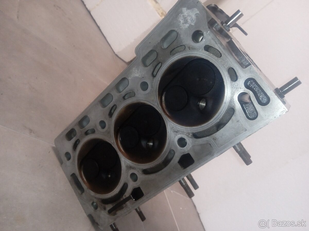 rozpredam motor VAG-škoda 1.2HTP 6V AWY BMD - 7