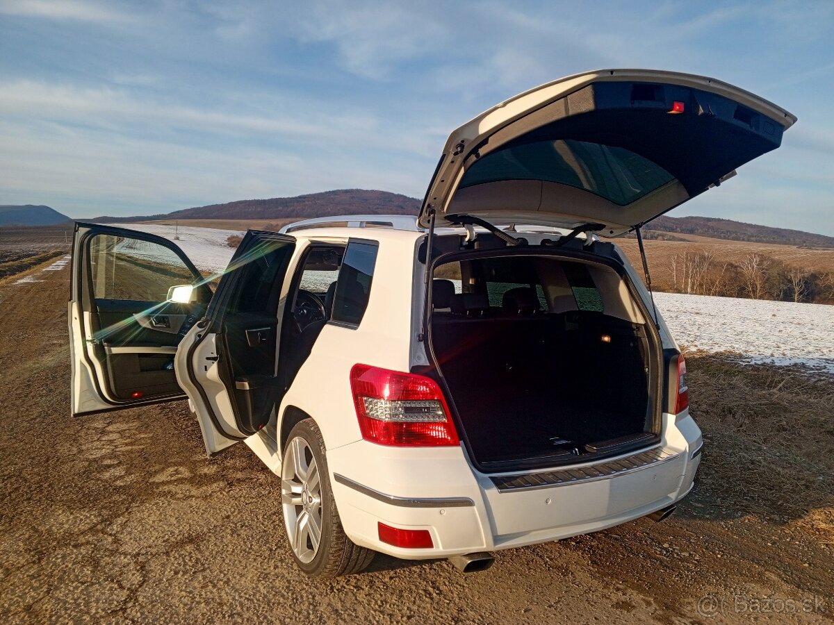 GLK 320 V6,4Motion 3.0,165Kw,225 koní,205000km - 7