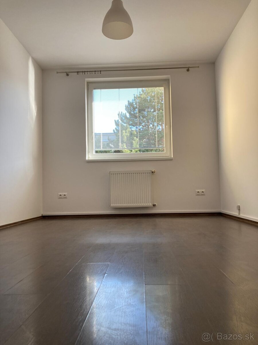 3 izbovy byt - prenajom - 7