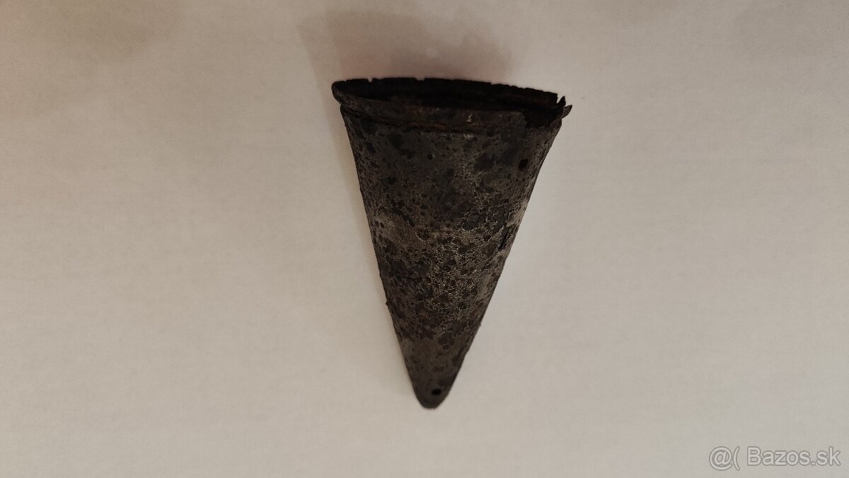 prepravne čiapočky na vojenskú delostrelecku municiu - 7