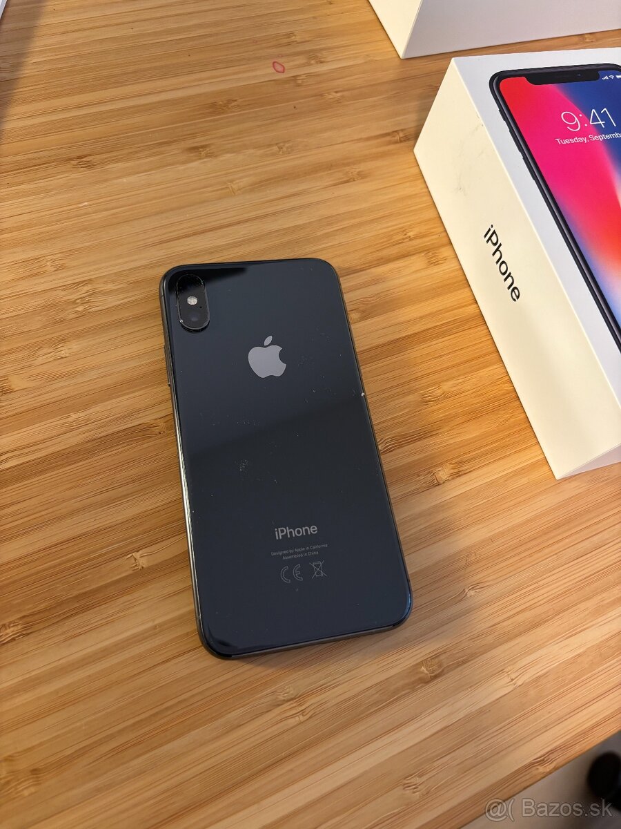 Apple iPhone X 64GB - 7