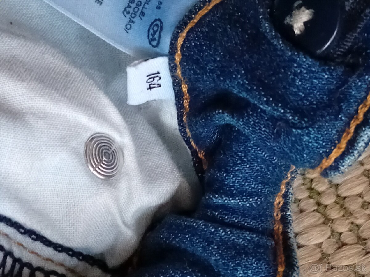 Detské rifle 164, modré, zachovalé, cena 5 €
- 7