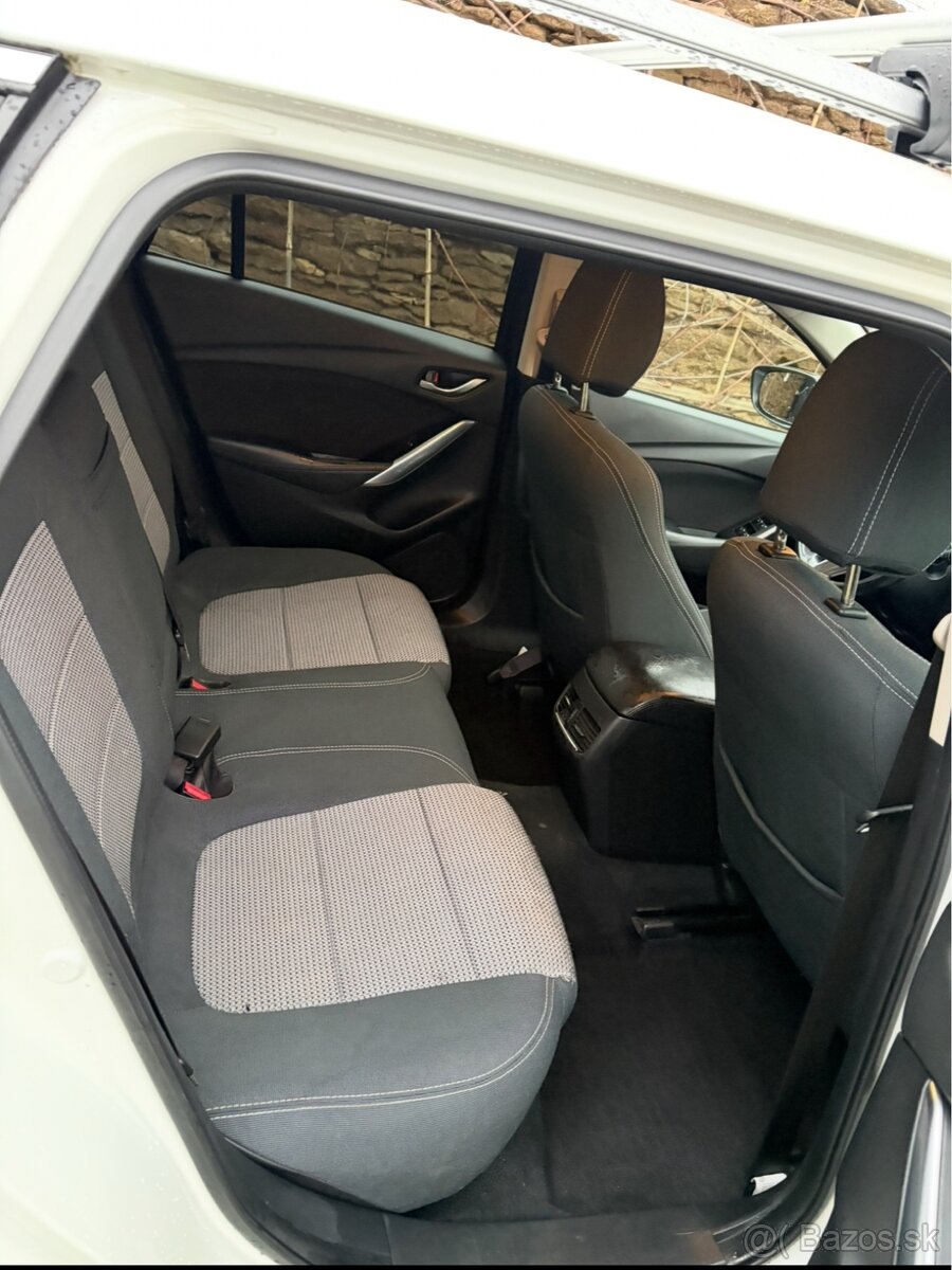 Mazda 6 wagoon combi 129k km benzin 6AT skyactive 2.0 - 7