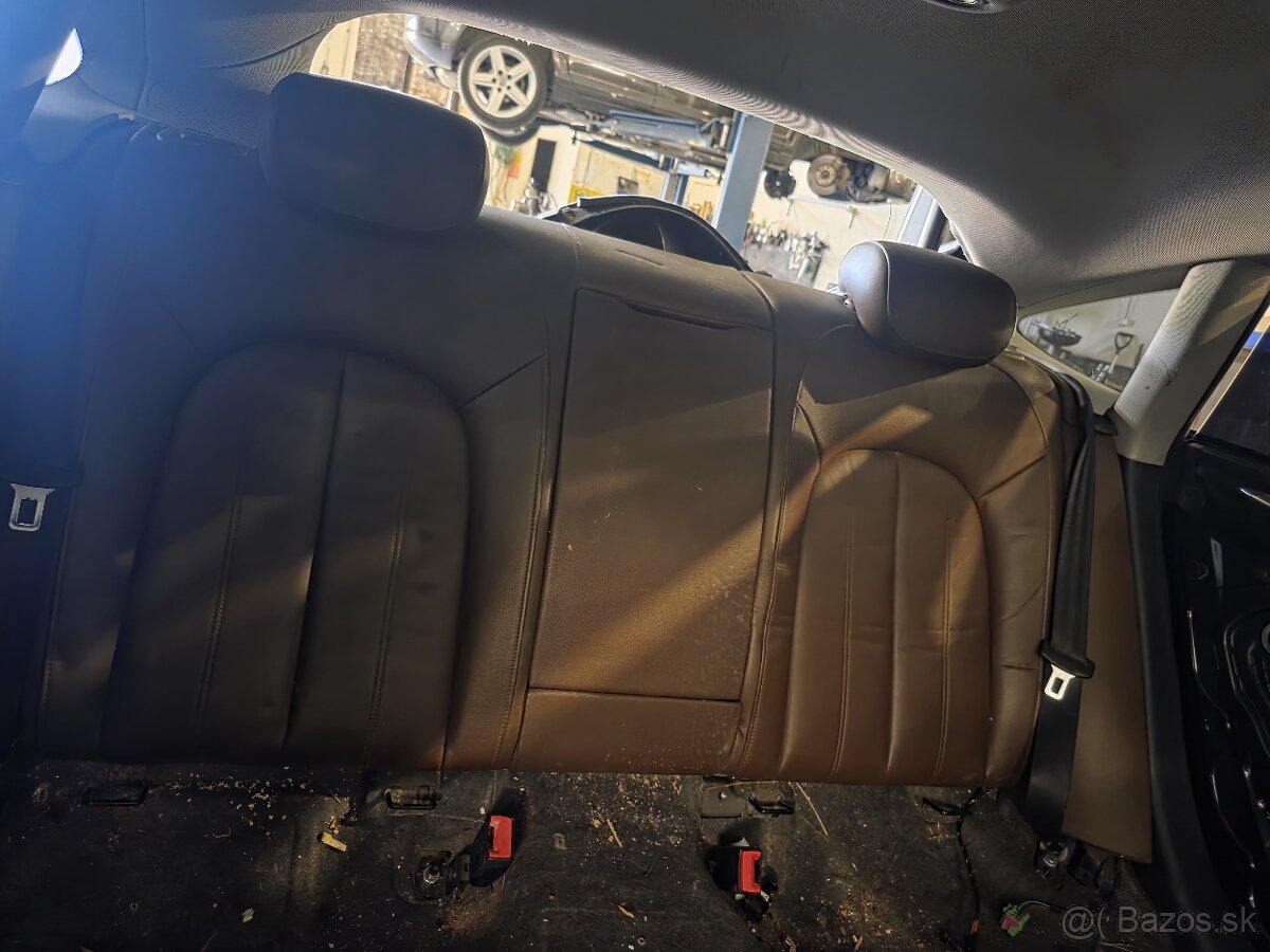 Interiér Audi A7 - 7