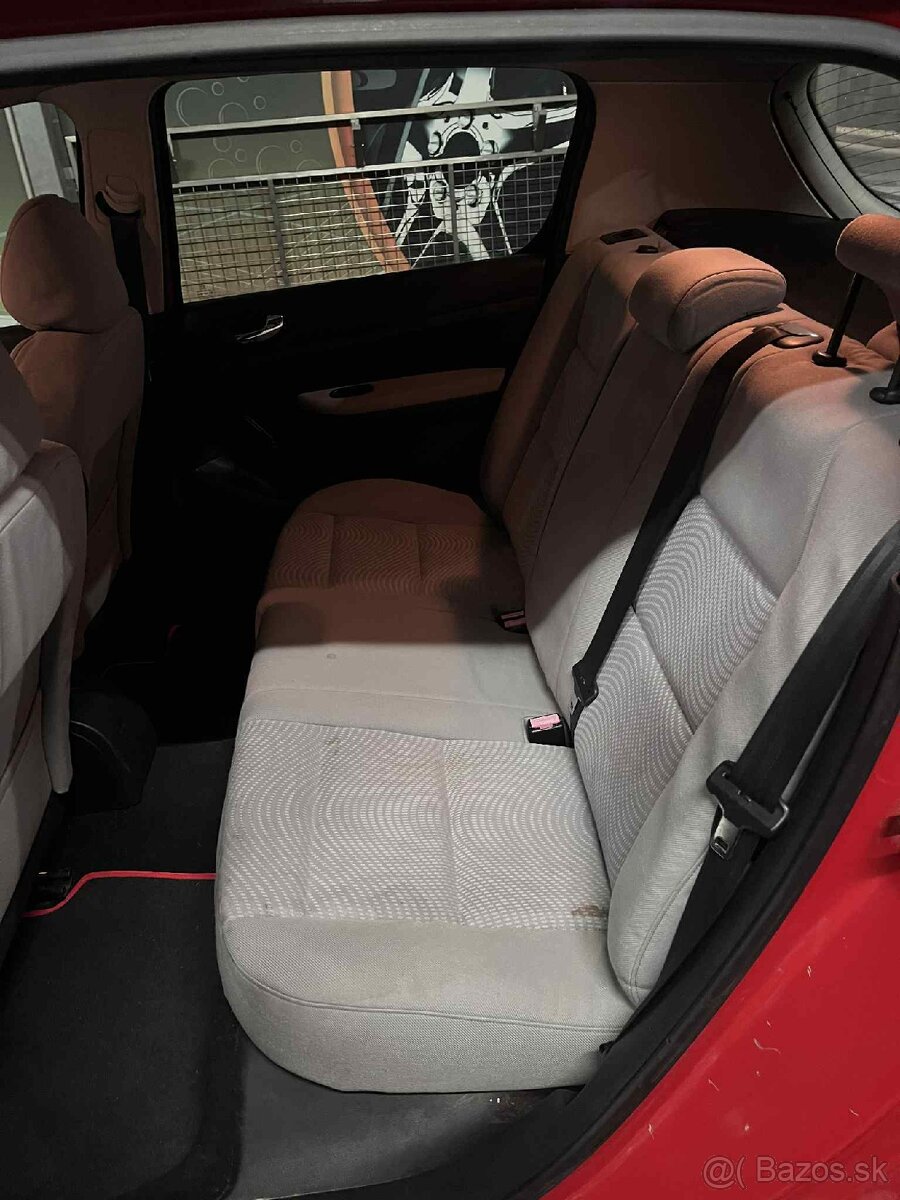 Peugeot 307 1.4 benzin nová stk ek - 7