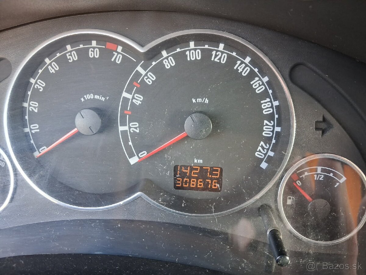 Opel Meriva 1.6 - 7
