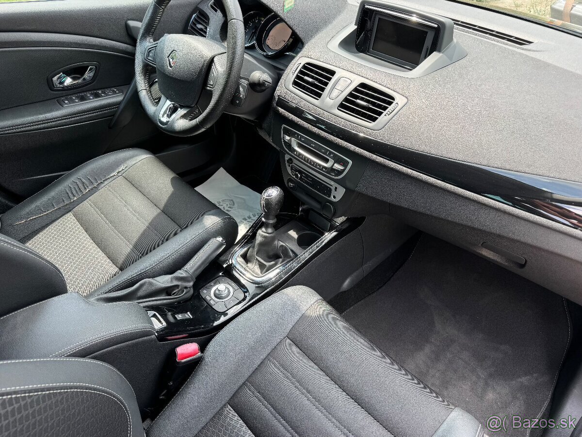 Renault Megane 1.5 DCi - 7