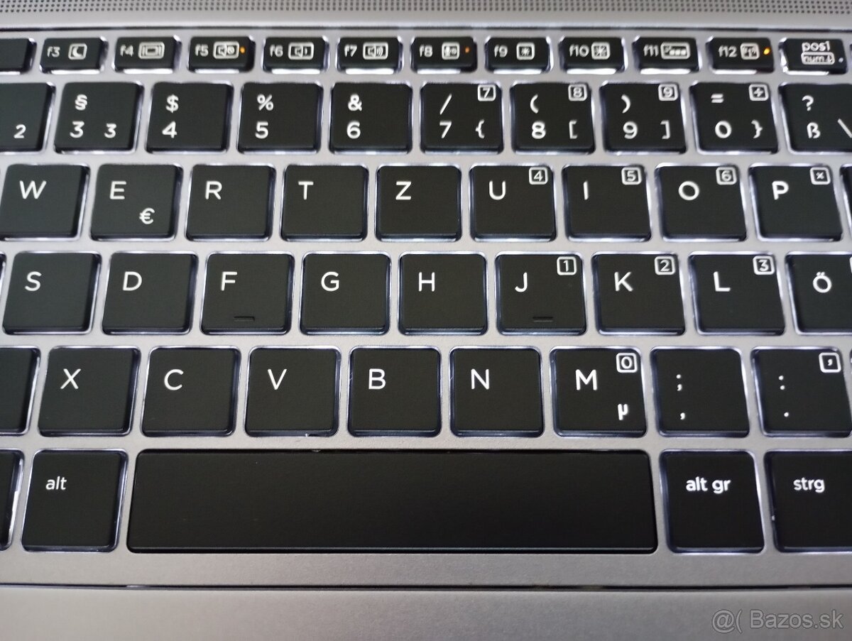 Hp elitebook 1030 G1 , Intel core m5 , 8gb ram , ssd , Win11 - 7