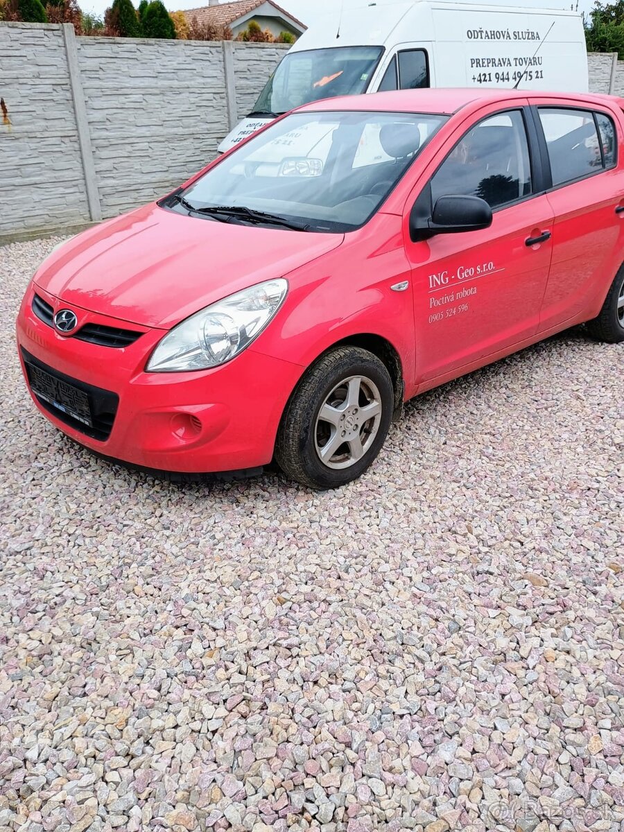 Rozpredám Hyundai I20 1.2 2012 G4LA - 7