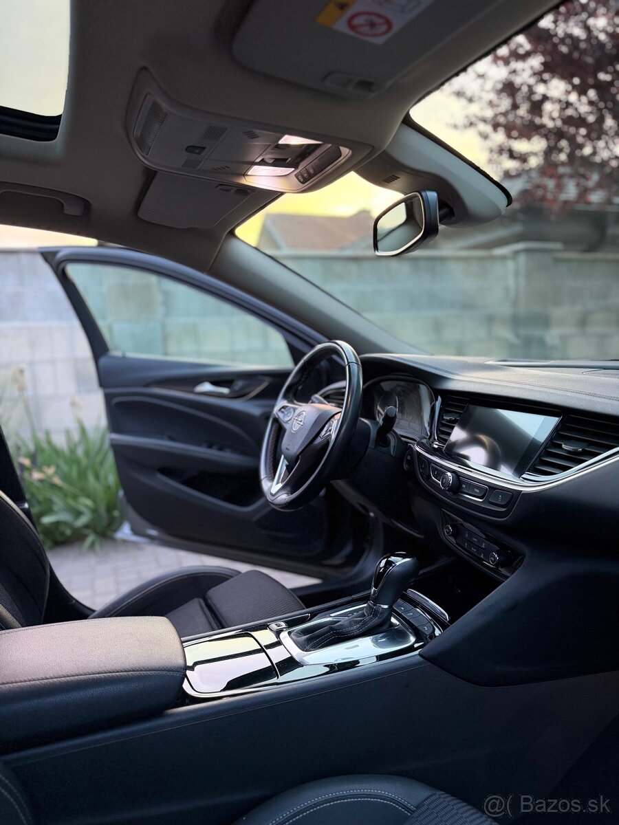 Opel Insignia - 7