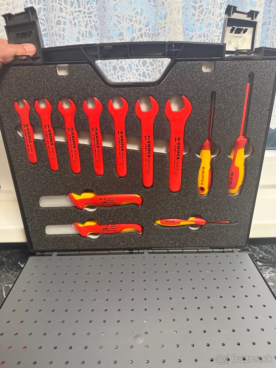 Kufrík s náradím knipex - 7