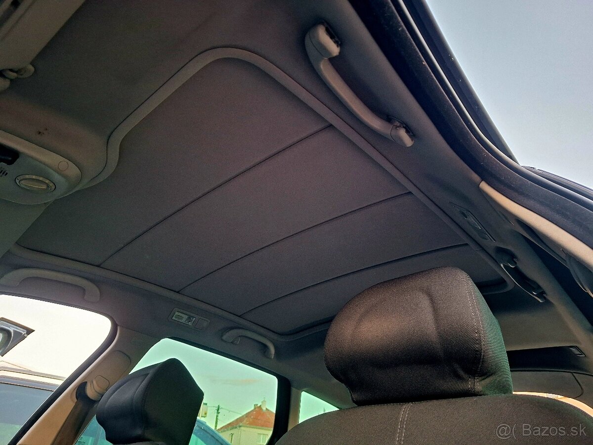 PEUGEOT 407 SW 1.6HDI - 7