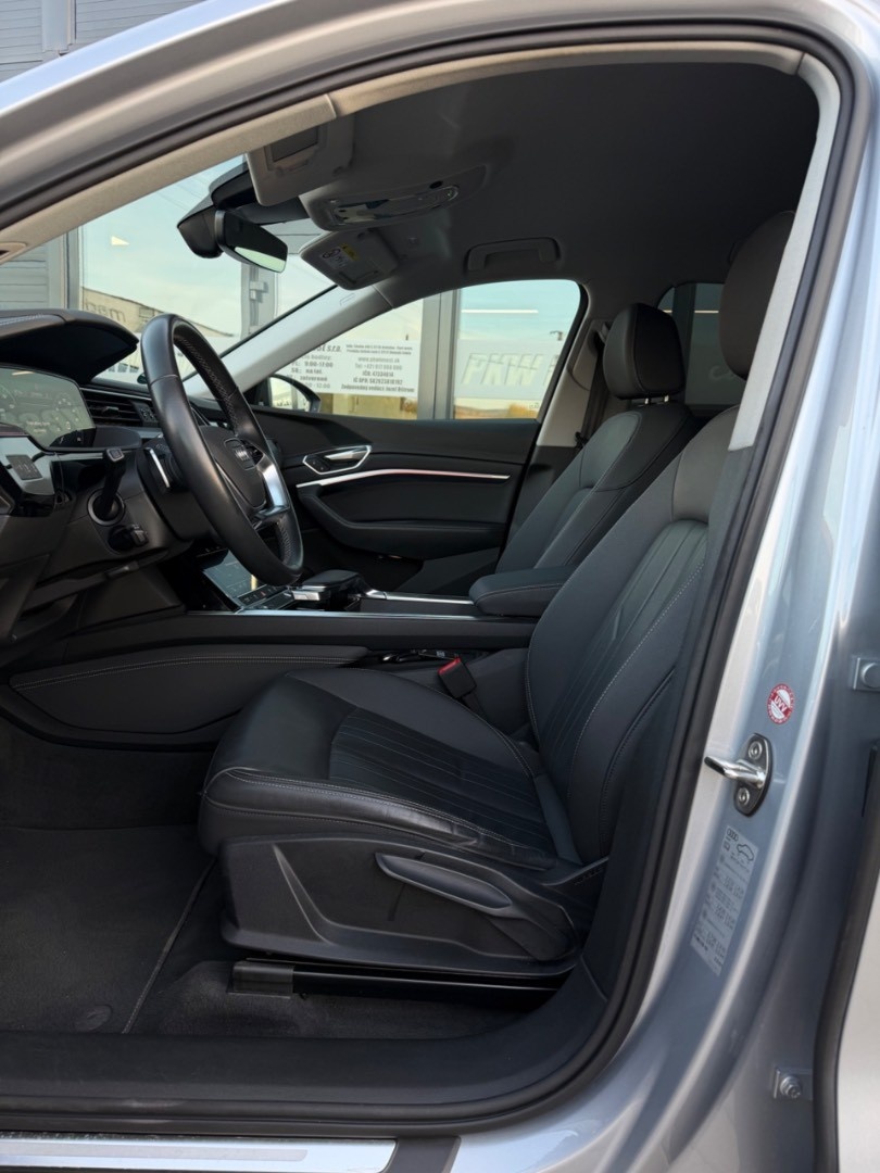 Audi E-tron 55 Quattro 300kW SOH 94,7 - 7