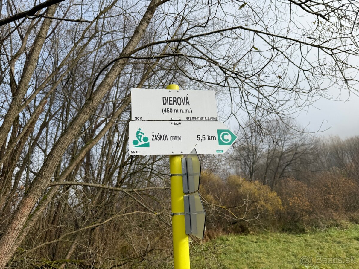 Stavebný pozemok s troma chatami – Dierová, Kráľovany - 7