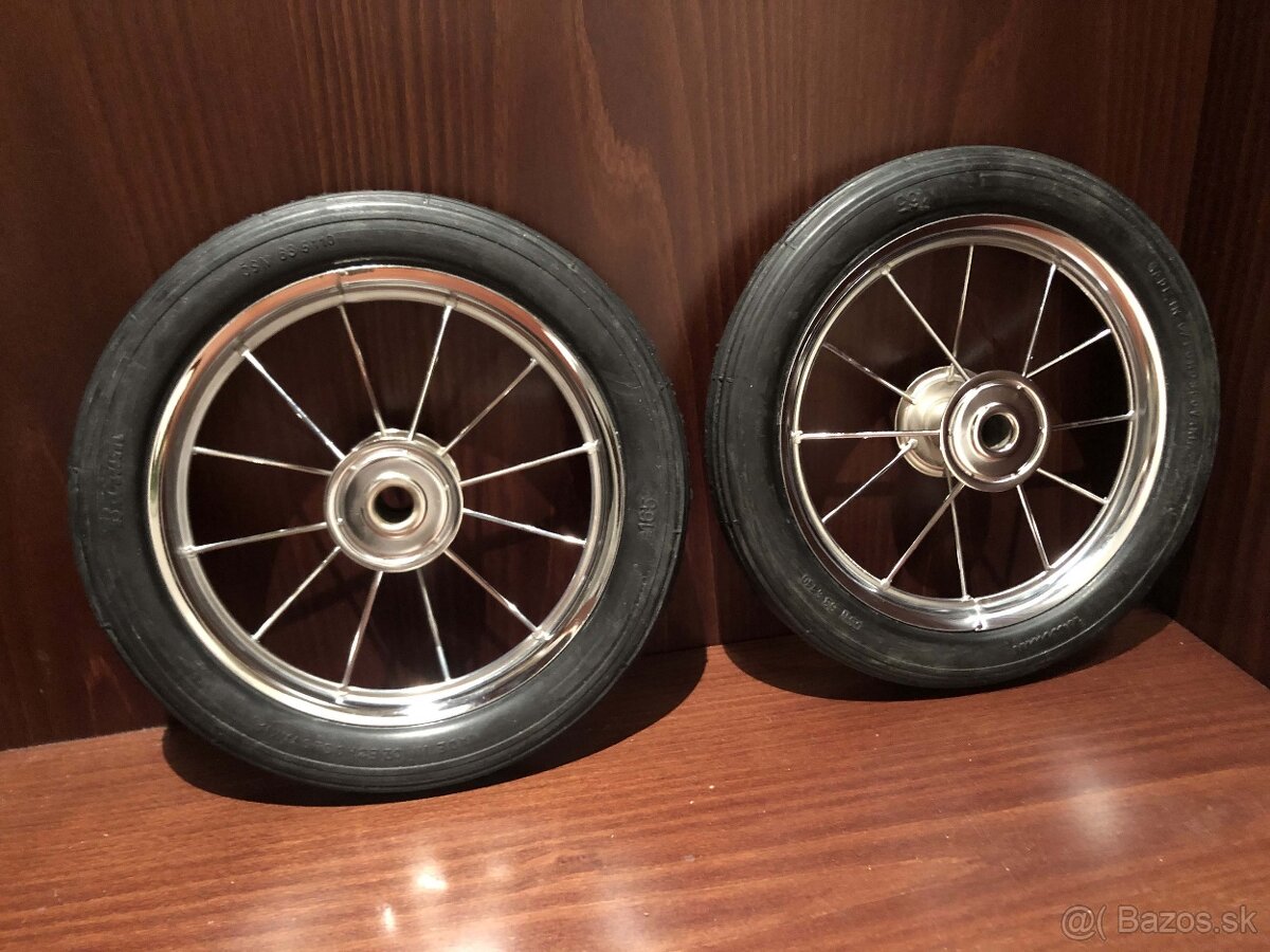 Nové pneumatiky BARUM na kočík Liberta, dětská vozidla TD - 7
