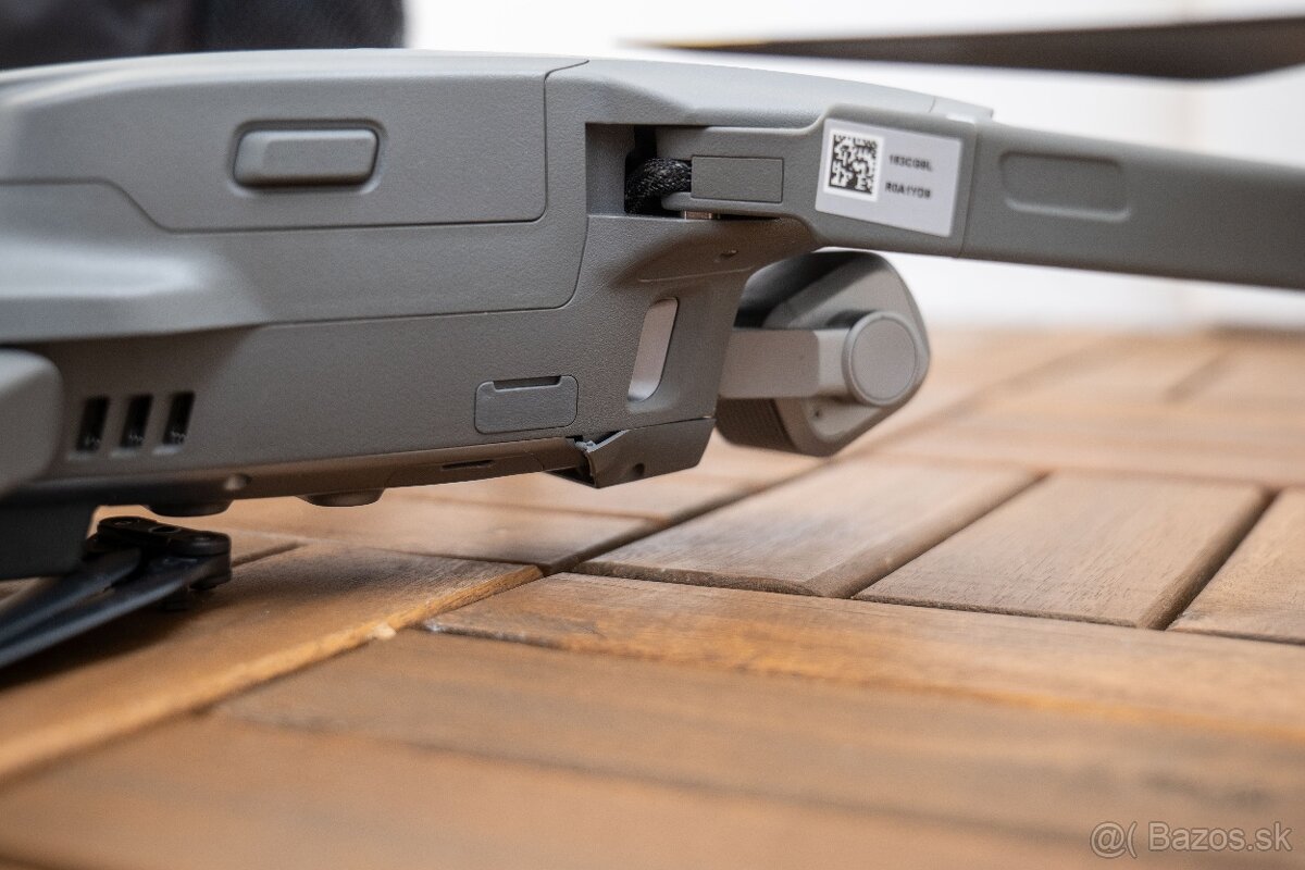 Dji Mavic 2 Pro + príslušenstvo + brašňa - 7