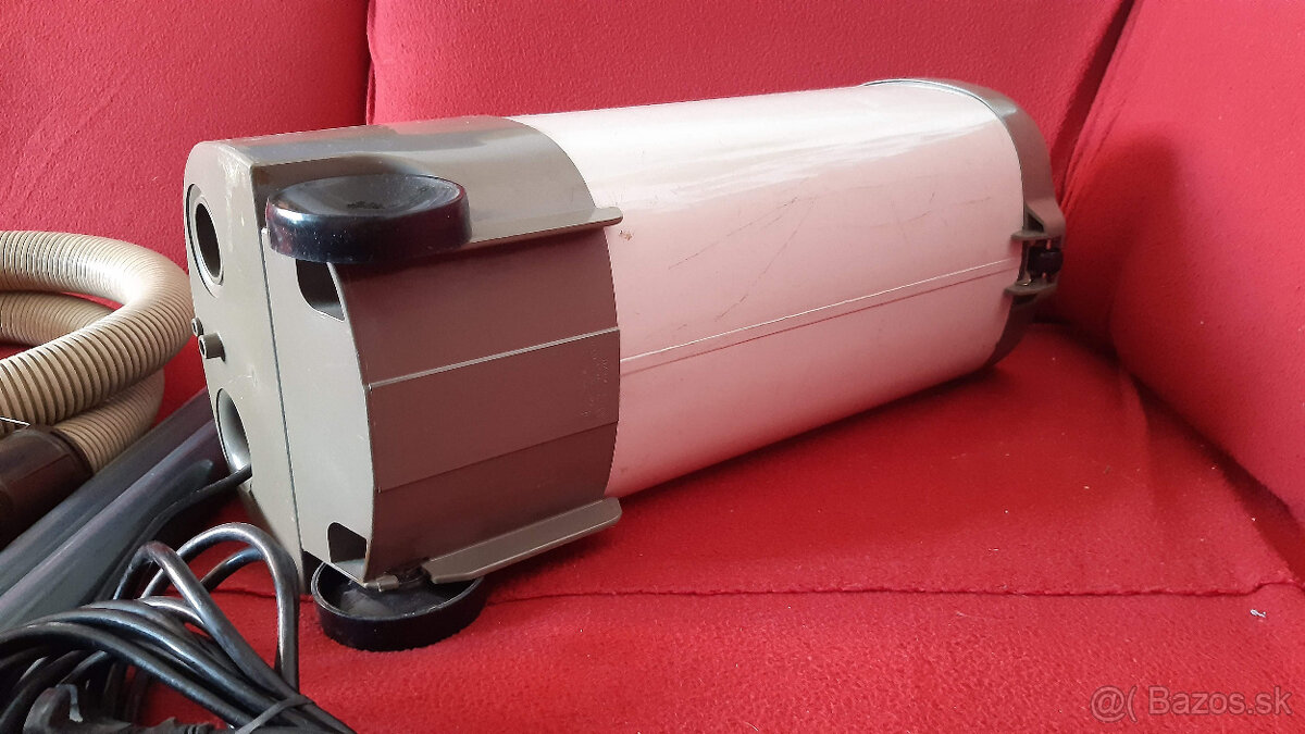 Predám vysavač ETA 402 funkčný. - 7