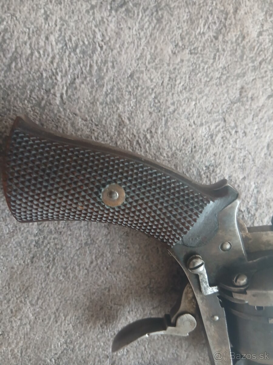 Revolver Lefaucheux - 7