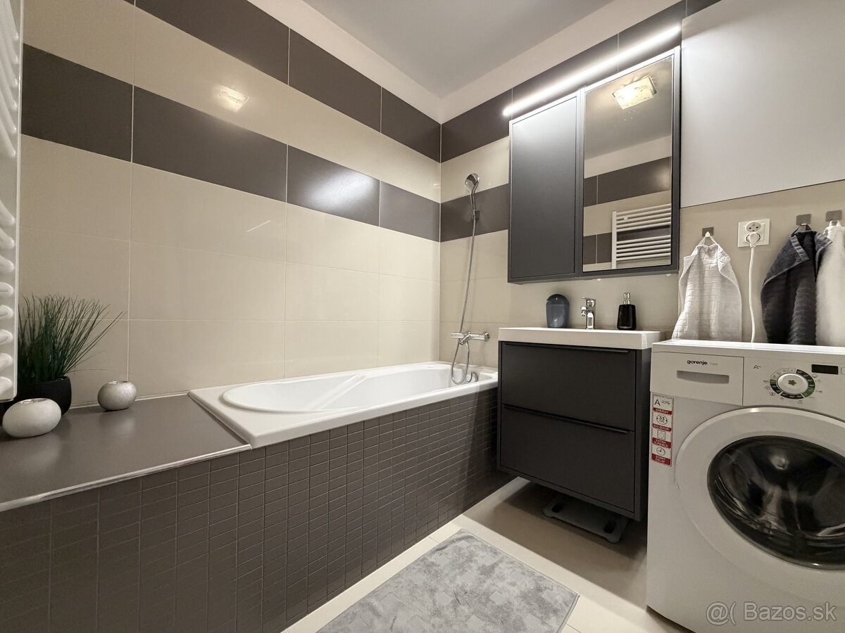 Slnečný 3-izbový byt s terasou - 7