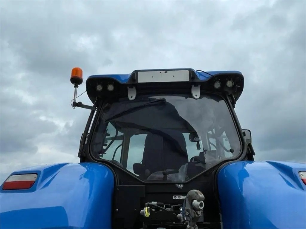 Traktor New Holland T7.270 - 7