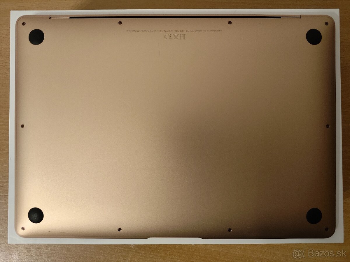 MacBook Air 2020 | i7 • 8GB • 256GB SSD - 7